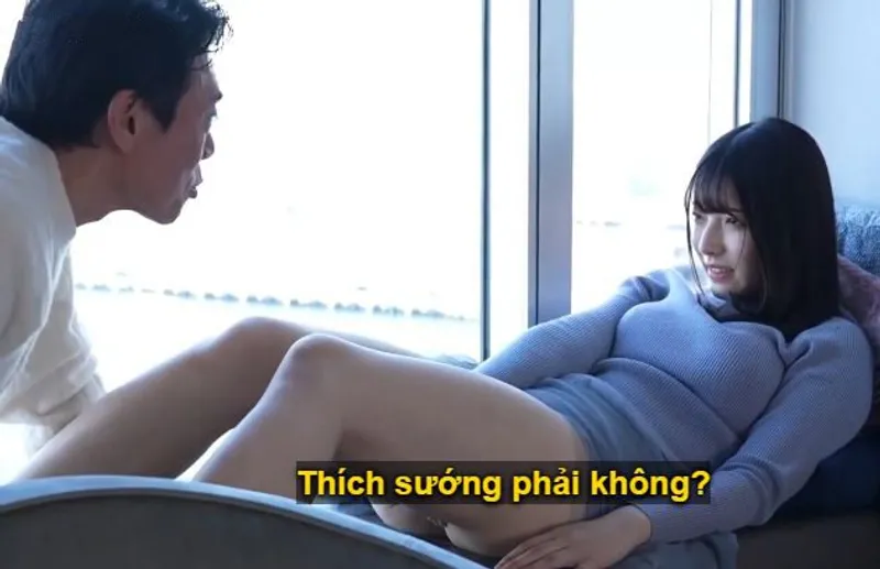 Cuộc chạm trán giữa ông bác và cô minh tinh trẻ lần đầu lăn lộn nghề nghiệp tại nhà nghỉ.
