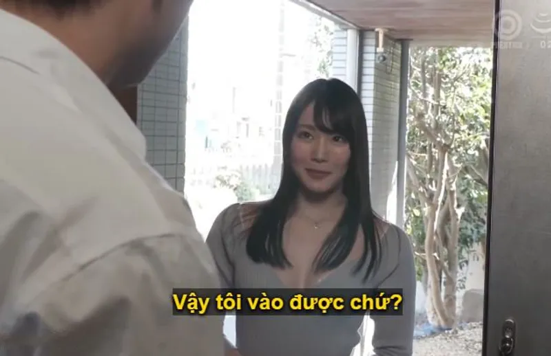 Người anh trai giàu sang bị cô em xinh tươi hàng xóm, mới cưới chồng dọn về, ve vãn rủ rê quan hệ.