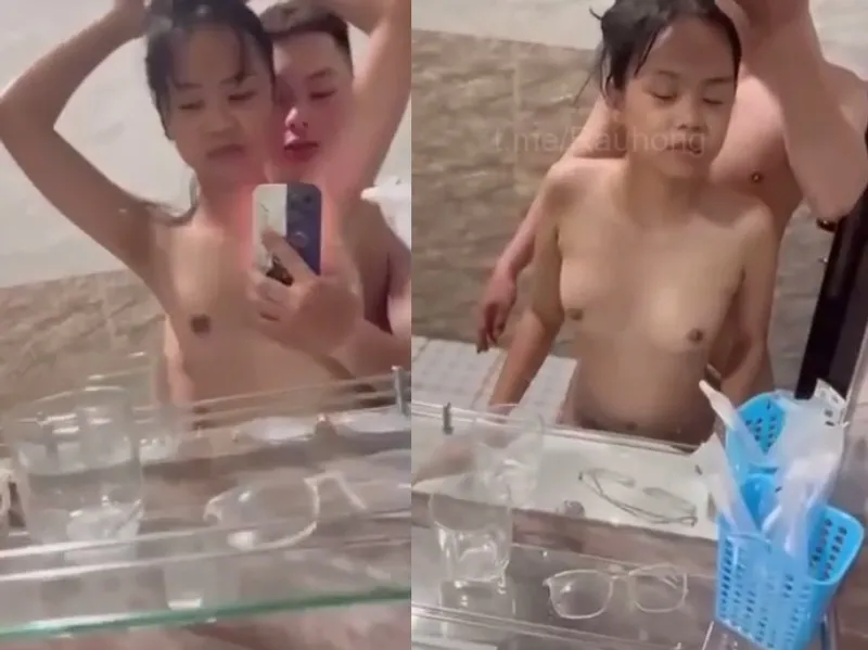 Thon gọn em cùng anh bồ xxx trước gương quay kỉ niệm